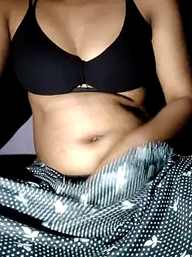 Red-Rose25 online show from February 21, 2:06 am