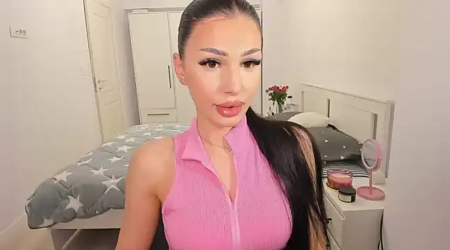 HelenShawn online show from March 20, 8:40 pm