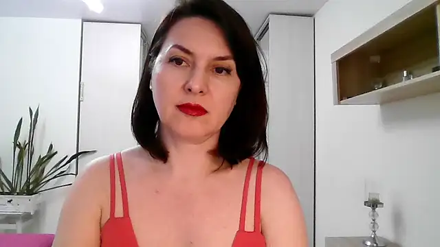 Snapshot of Victoria_Glam chatting on April 22, 5:14 pm Victoria Glam online show from April 22, 5:14 pm