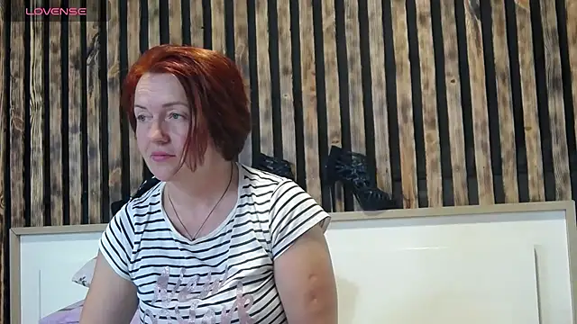 Snapshot of Alis_Lovi chatting on October 24, 10:11 am Alis Lovi online show from October 24, 10:11 am