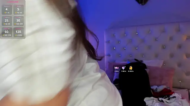 Snapshot of Hannah_Jonhson chatting on February 22, 3:23 am Hannah Jonhson online show from February 22, 3:23 am