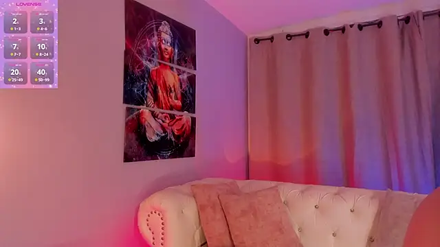 Snapshot of Hannah_Jonhson chatting on March 14, 4:32 am Hannah Jonhson online show from March 14, 4:32 am