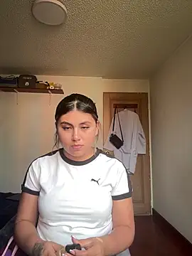 Snapshot of MeganCrow chatting on March 29, 8:31 pm MeganCrow online show from March 29, 8:31 pm