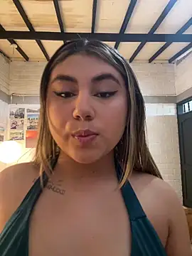 MeganCrow online show from May 6, 2:33 pm