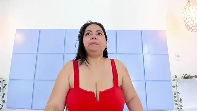 Snapshot of AmmyPike1 chatting on November 14, 12:37 pm AmmyPike1 online show from November 14, 12:37 pm