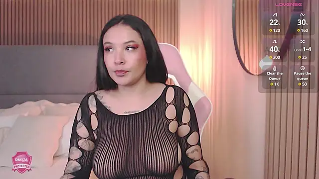 Snapshot of Victoria_Collinns chatting on February 4, 3:36 pm Victoria Collinns online show from February 4, 3:36 pm