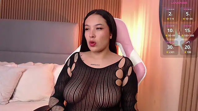 Snapshot of Victoria_Collinns chatting on February 8, 12:39 pm Victoria Collinns online show from February 8, 12:39 pm