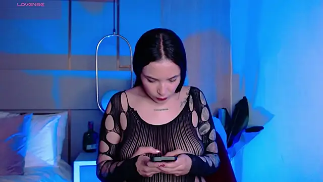 Snapshot of Victoria_Collinns chatting on October 24, 12:12 pm Victoria Collinns online show from October 24, 12:12 pm