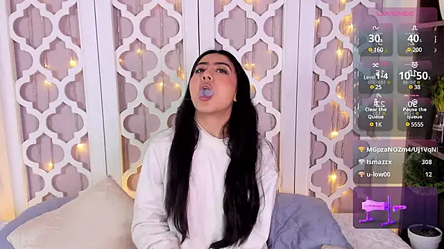 aniie west online show from February 17, 3:31 pm