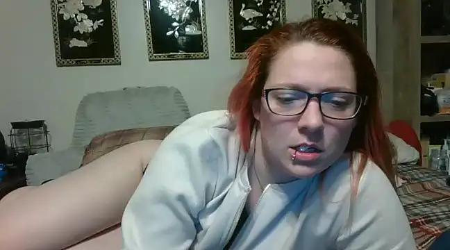 Snapshot of YourNotMySupervisor chatting on March 10, 3:45 am YourNotMySupervisor online show from March 10, 3:45 am