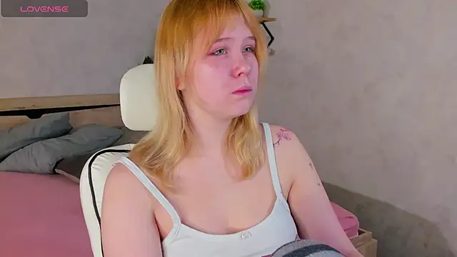 Amy Kimberlly online show from December 3, 11:58 pm