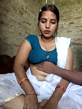 Simrandeshipp online show from March 17, 4:39 am