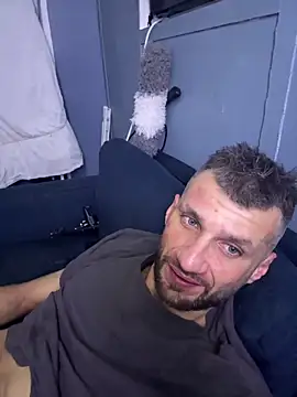 Snapshot of sexyhotstud12 chatting on December 21, 9:49 am sexyhotstud12 online show from December 21, 9:49 am