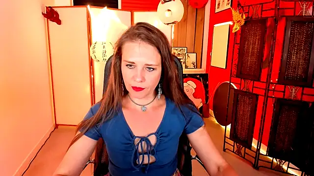 EmiliaBedy online show from June 26, 5:12 am
