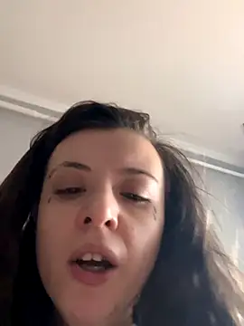 bunnythetailor online show from November 21, 1:43 pm