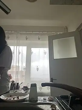 bunnythetailor online show from February 5, 2:11 pm