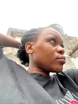 Boneca25 online show from November 27, 3:25 pm