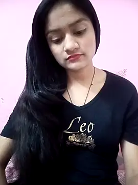 Snapshot of Tanu-00 chatting on November 4, 12:26 pm Tanu-00 online show from November 4, 12:26 pm