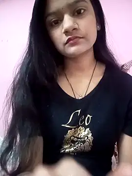 Snapshot of Tanu-00 chatting on November 5, 1:44 pm Tanu-00 online show from November 5, 1:44 pm