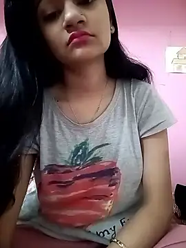 Snapshot of Tanu-00 chatting on January 10, 2:02 am Tanu-00 online show from January 10, 2:02 am