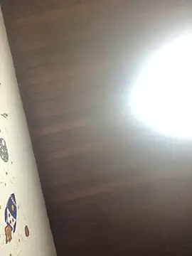 indiazinha69  online show from December 19, 8:49 pm