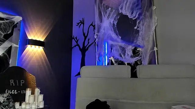 Snapshot of kaletattoo chatting on November 2, 11:45 am kaletattoo online show from November 2, 11:45 am