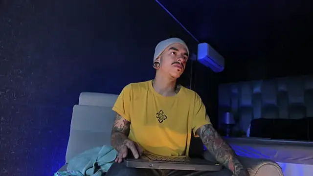 kaletattoo online show from May 14, 11:17 am