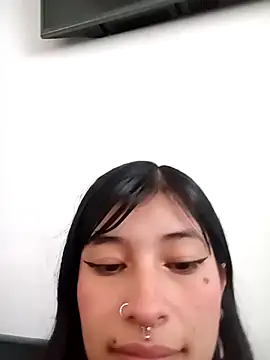 Snapshot of esmeralda06 chatting on September 12, 3:34 pm esmeralda06 online show from September 12, 3:34 pm