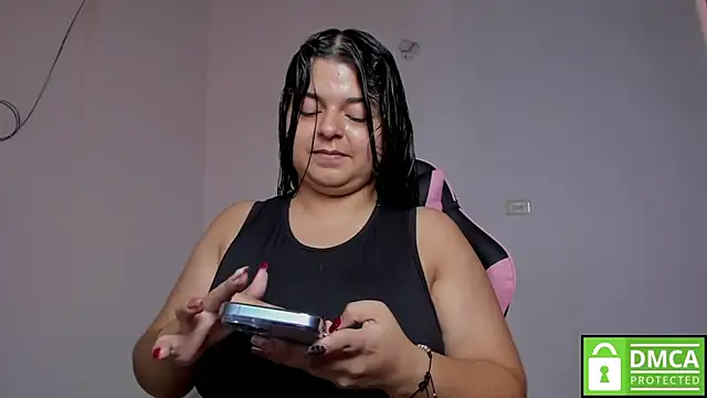 Little Shaara online show from September 18, 6:54 pm