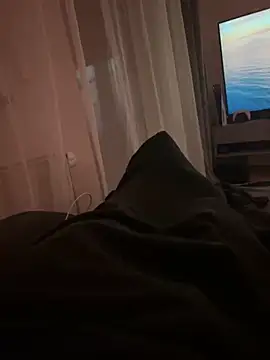 Snapshot of denjo111 chatting on January 25, 7:28 pm denjo111 online show from January 25, 7:28 pm