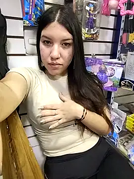 Snapshot of samathasexx chatting on March 3, 11:03 pm samathasexx online show from March 3, 11:03 pm
