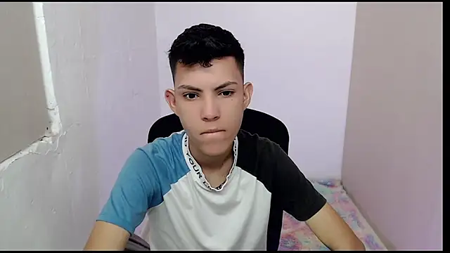 Alexxx lov online show from February 27, 12:34 pm