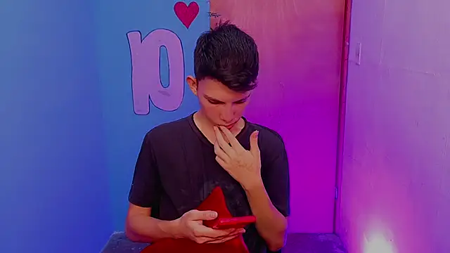 Alexxx lov online show from February 28, 12:28 pm