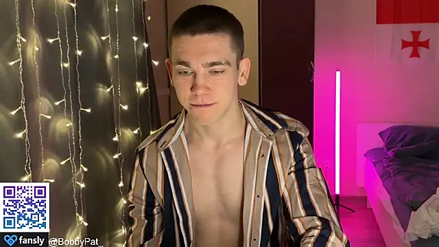 Snapshot of BobbyPatters_on chatting on February 24, 7:09 pm BobbyPatters on online show from February 24, 7:09 pm