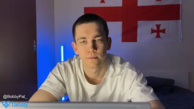 Snapshot of BobbyPatters_on chatting on March 5, 1:39 pm BobbyPatters on online show from March 5, 1:39 pm