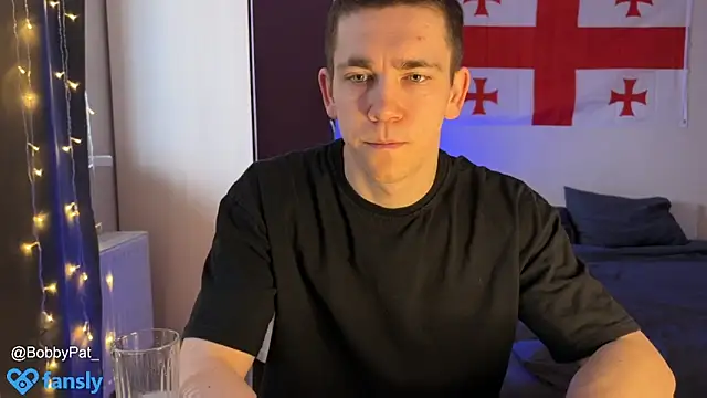 Snapshot of BobbyPatters_on chatting on March 12, 12:26 pm BobbyPatters on online show from March 12, 12:26 pm