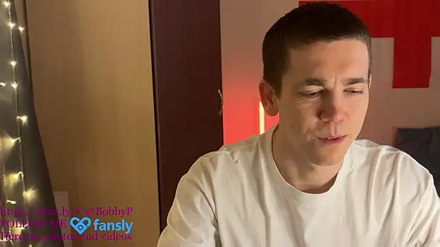 Snapshot of BobbyPatters_on chatting on March 20, 9:13 pm BobbyPatters on online show from March 20, 9:13 pm