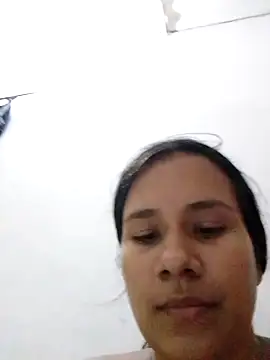 Snapshot of sol_miluna2 chatting on September 15, 4:01 am sol miluna2 online show from September 15, 4:01 am