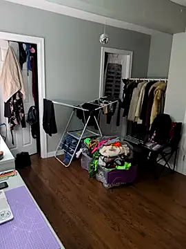 Snapshot of goblingirl888 chatting on January 6, 6:11 pm goblingirl888 online show from January 6, 6:11 pm