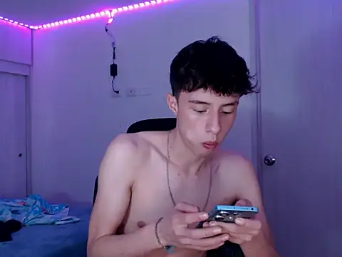 Juanmres online show from March 21, 9:51 pm