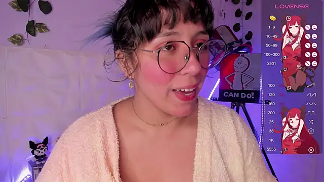 Ludovica6669 online show from February 1, 9:51 pm