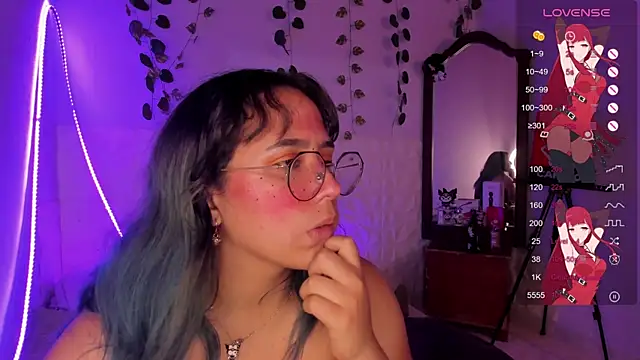 Ludovica6669 online show from February 24, 10:25 pm