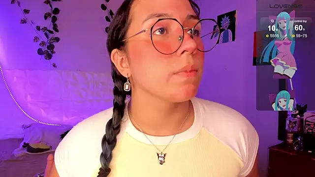 Ludovica6669 online show from March 13, 9:05 pm