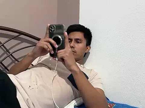 Antoni0620 online show from February 3, 11:54 pm