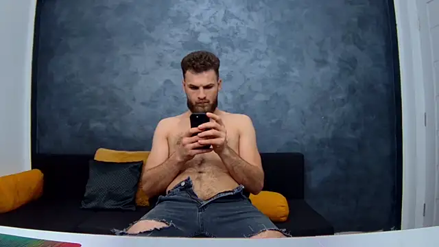 luke eddisonn online show from January 30, 7:39 am