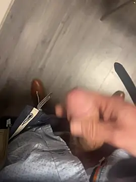 yannusgir33 online show from January 15, 11:41 pm