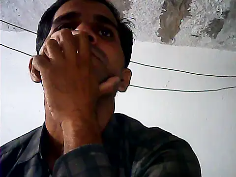 Snapshot of Nightservice27 chatting on October 21, 1:06 am Nightservice27 online show from October 21, 1:06 am