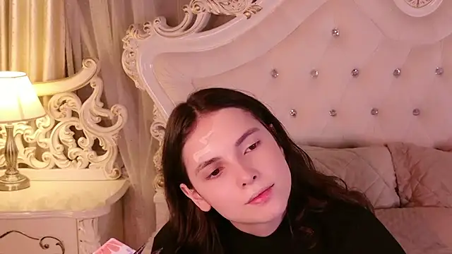 GIGI DAV online show from January 18, 8:34 pm