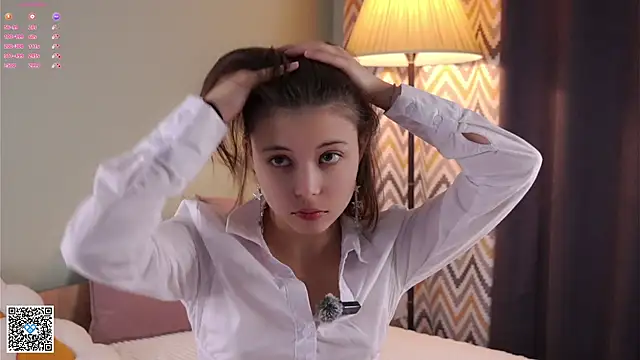 DarelleFare online show from October 4, 11:19 am