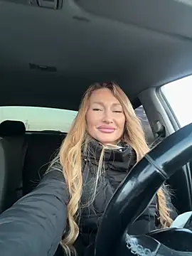 Snapshot of Sweet_Pussy2024 chatting on February 15, 12:22 pm Sweet Pussy2024 online show from February 15, 12:22 pm